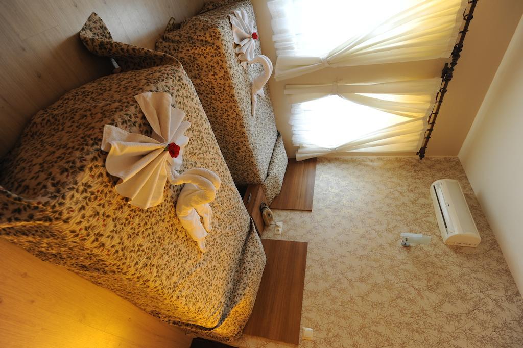 Og-Erim Hotel Κουσάντασι Εξωτερικό φωτογραφία