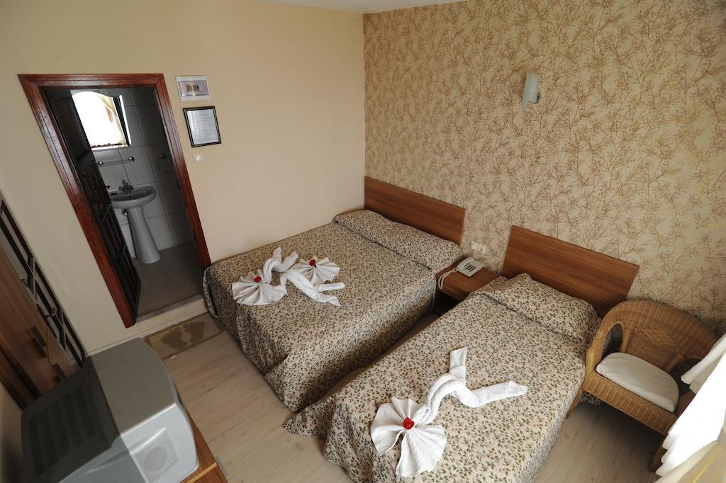 Og-Erim Hotel Κουσάντασι Εξωτερικό φωτογραφία