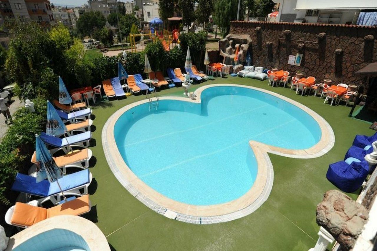 Og-Erim Hotel Κουσάντασι Εξωτερικό φωτογραφία